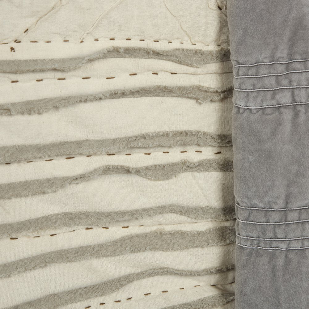 Ivory Geometric King Quilt