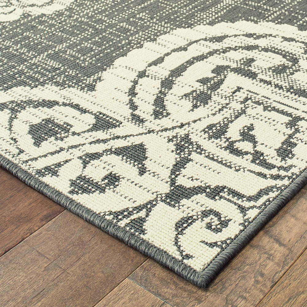2' X 4' Blue Oriental Stain Resistant Indoor Outdoor Area Rug