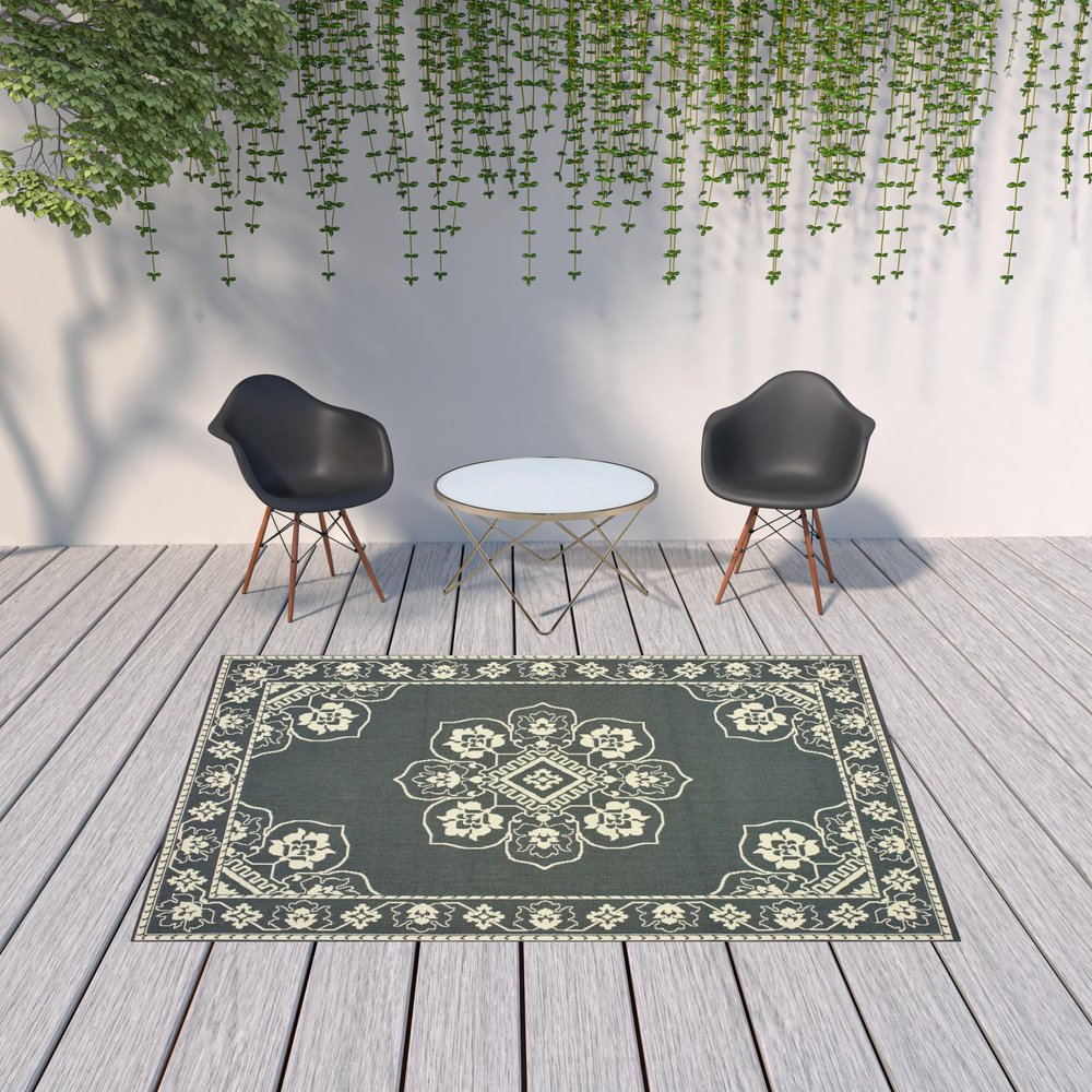 2' X 4' Gray and Ivory Oriental Stain Resistant Indoor Outdoor Area Rug