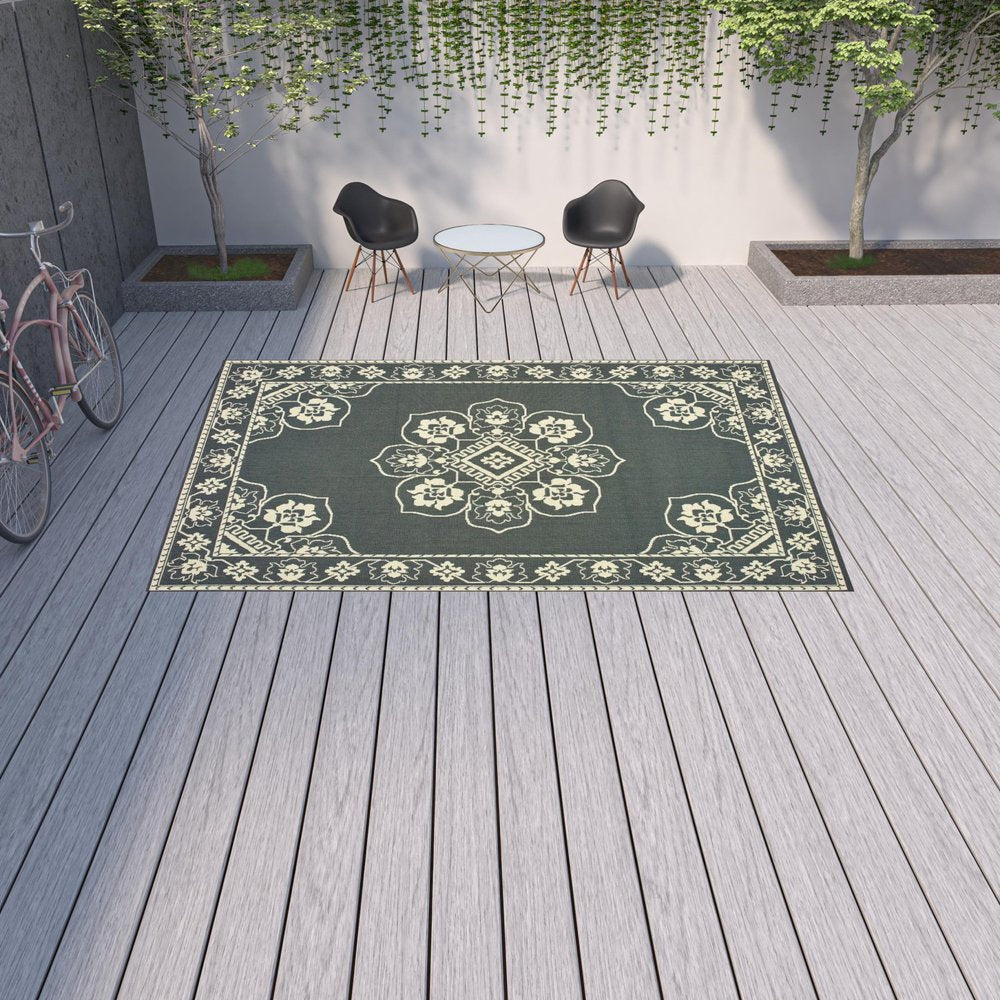 2' X 4' Gray and Ivory Oriental Stain Resistant Indoor Outdoor Area Rug