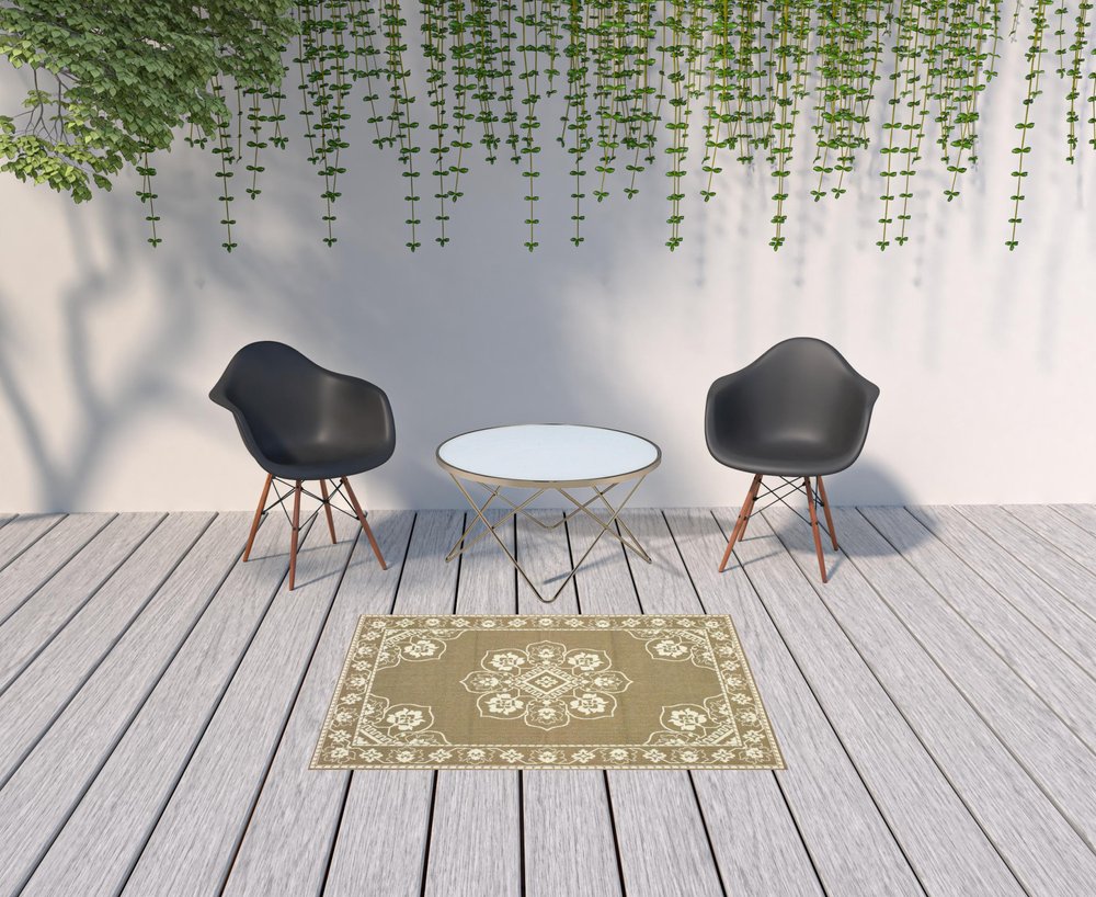 2' X 4' Gray and Ivory Oriental Stain Resistant Indoor Outdoor Area Rug
