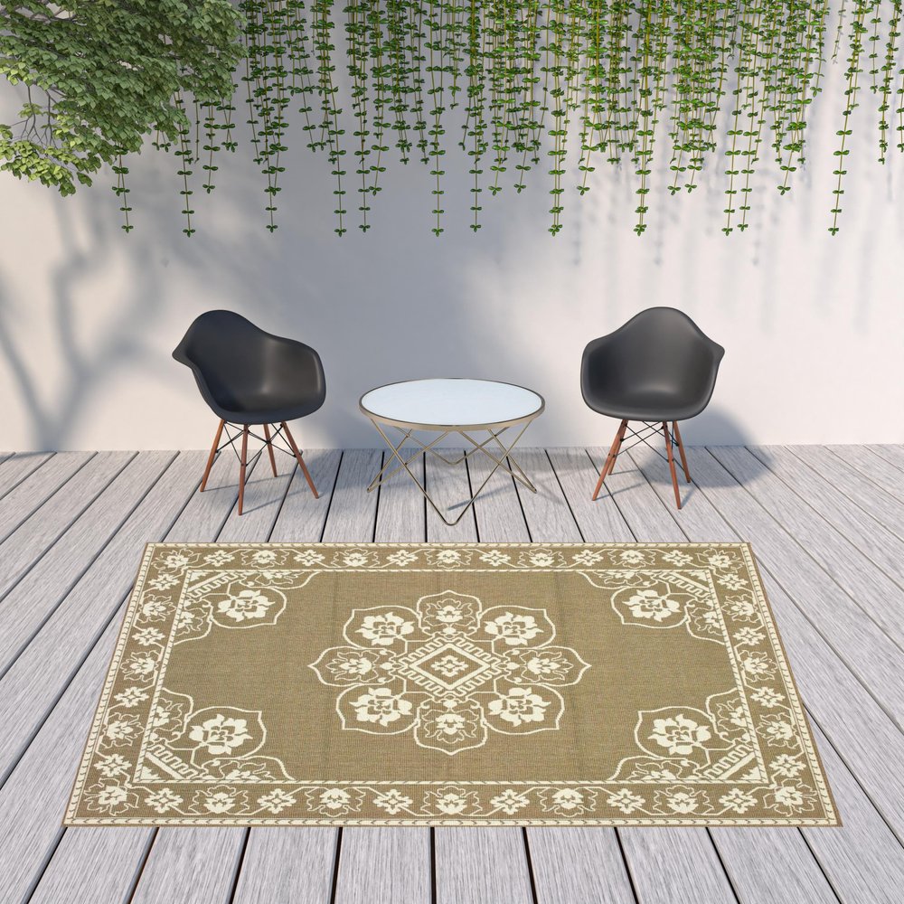 2' X 4' Gray and Ivory Oriental Stain Resistant Indoor Outdoor Area Rug
