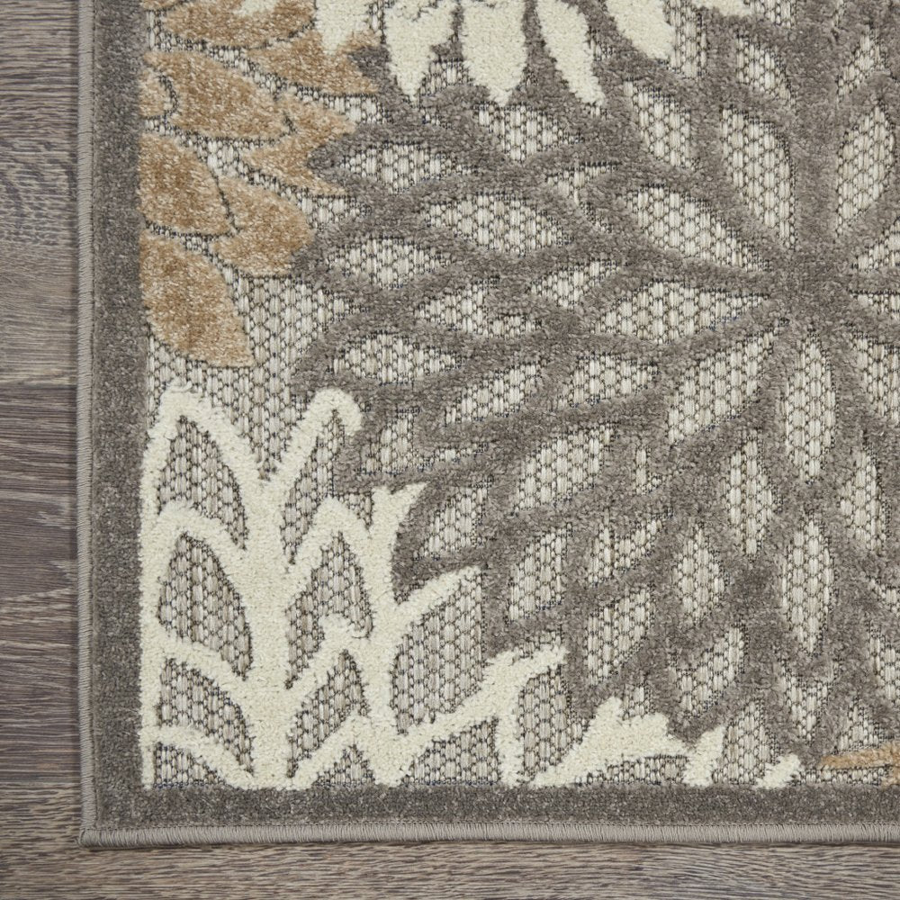 12' X 15' Gray And Ivory Indoor Outdoor Area Rug
