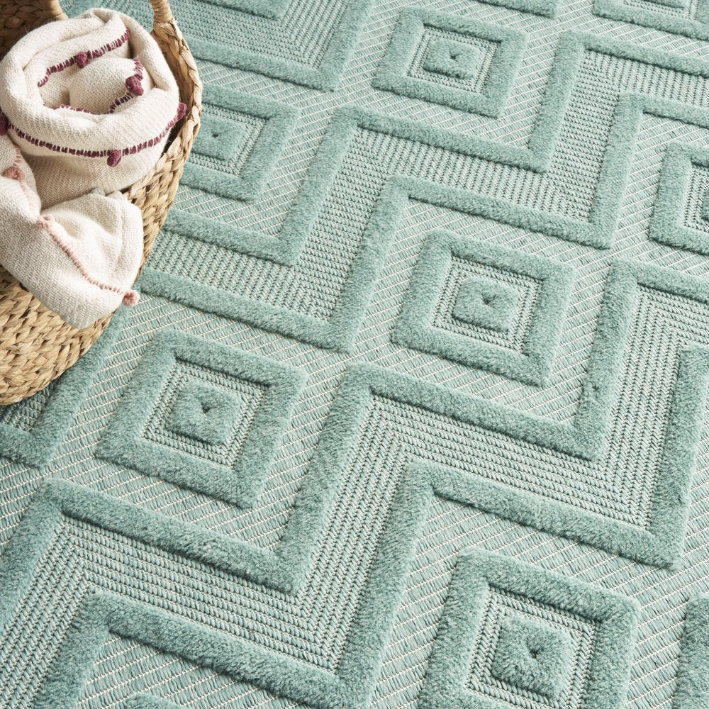 7' X 10' Aqua Indoor Outdoor Area Rug