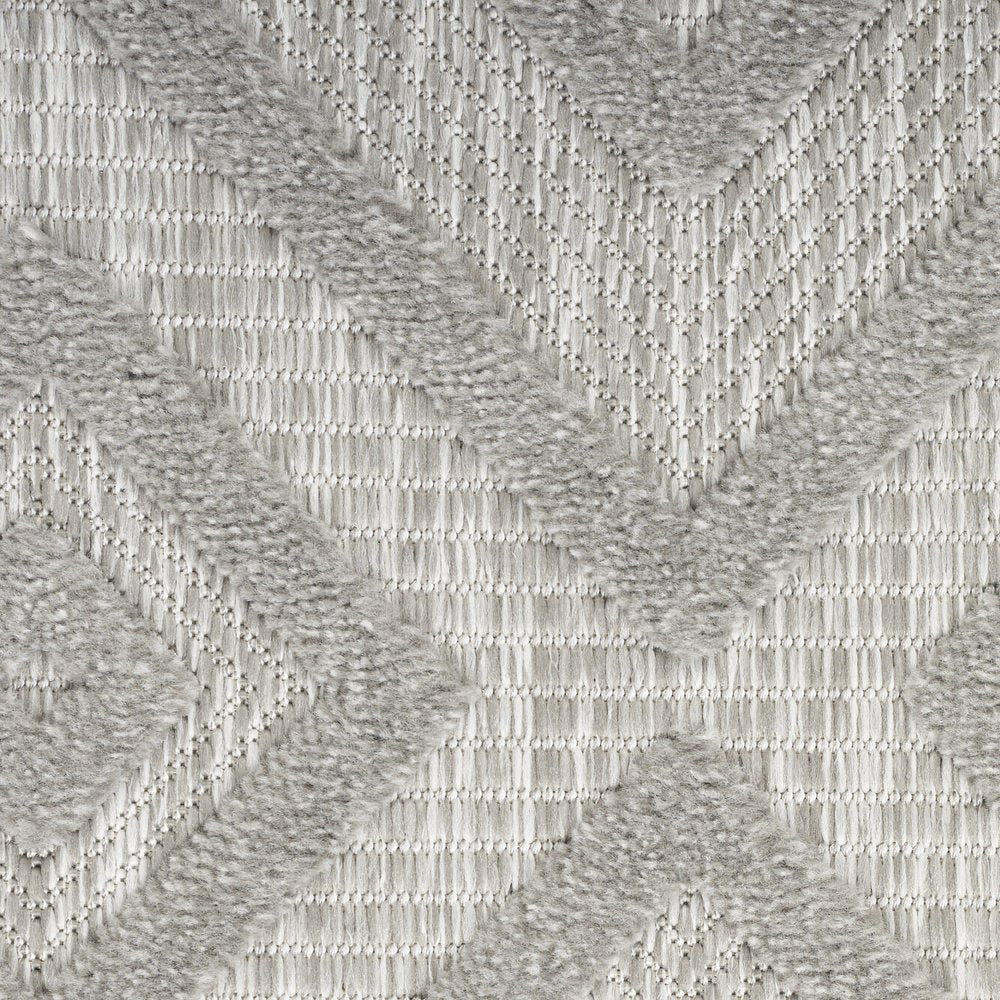 7' X 10' Gray Indoor Outdoor Area Rug