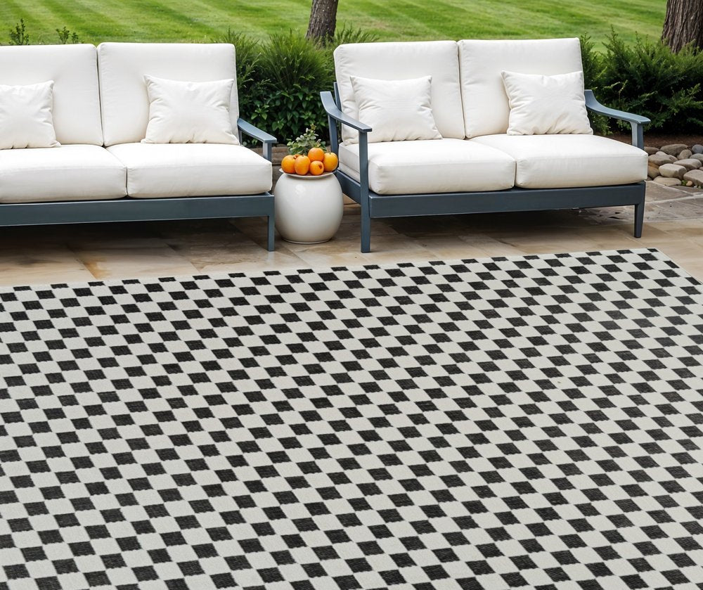 3' X 5' Black and White Geometric Distressed Indoor Outdoor Area Rug