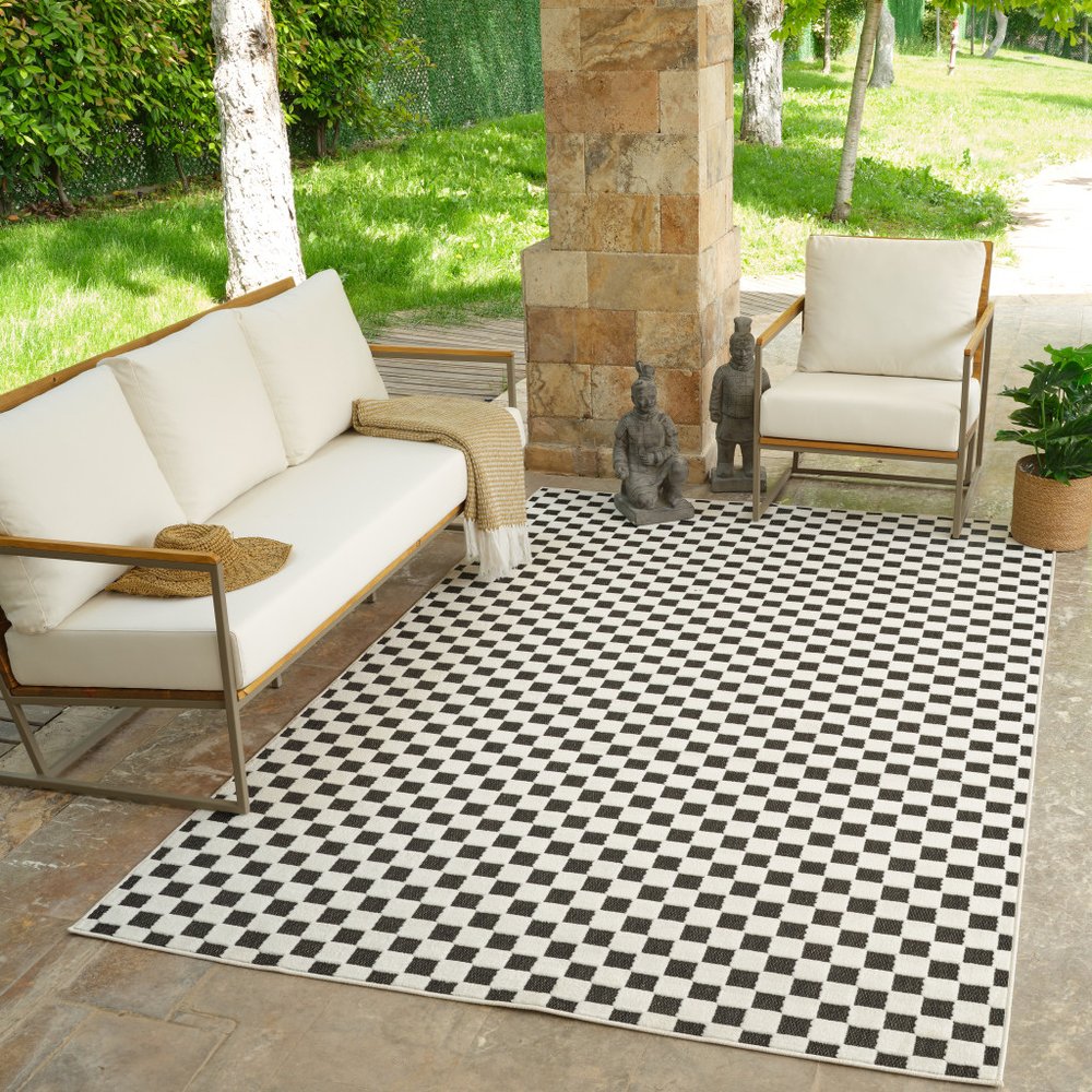 3' X 5' Black and White Geometric Distressed Indoor Outdoor Area Rug