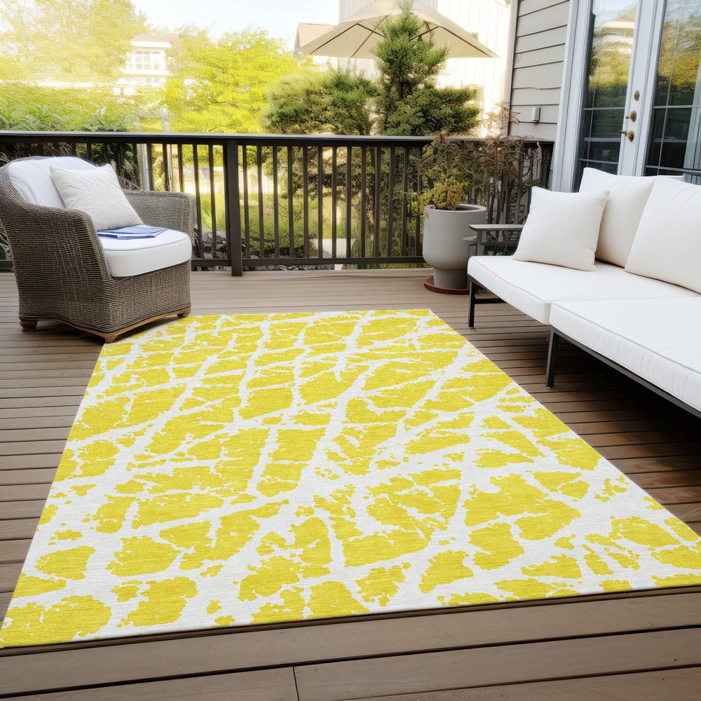 2' X 3' Yellow and White Abstract Washable Non Skid Indoor Outdoor Area Rug