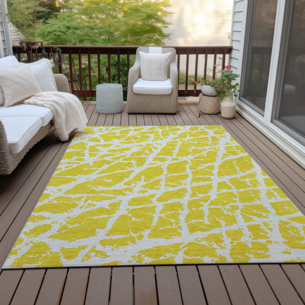 2' X 3' Yellow and White Abstract Washable Non Skid Indoor Outdoor Area Rug