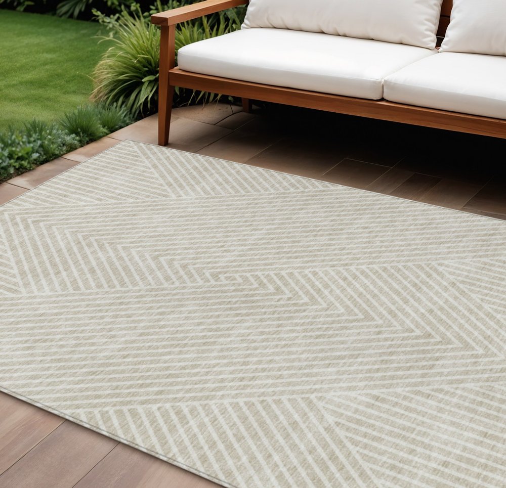 3' X 5' Beige And Ivory Geometric Washable Indoor Outdoor Area Rug