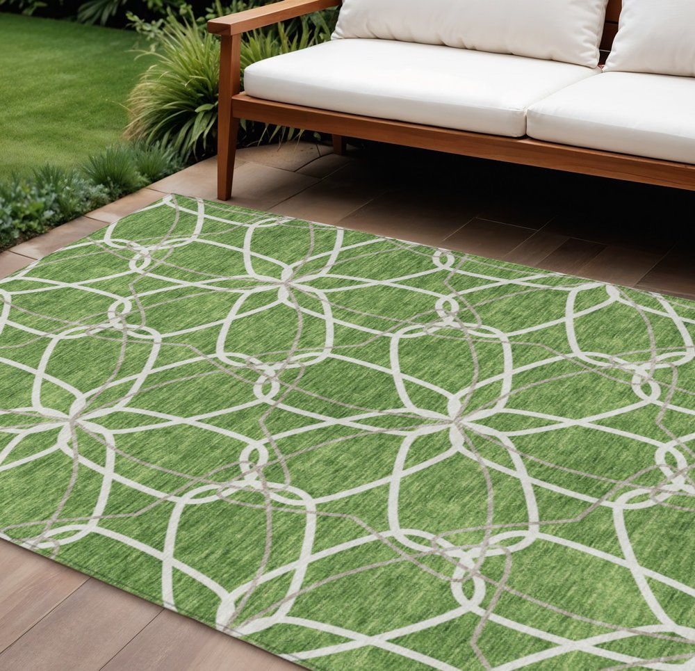 3' X 5' Green And Ivory Geometric Washable Indoor Outdoor Area Rug