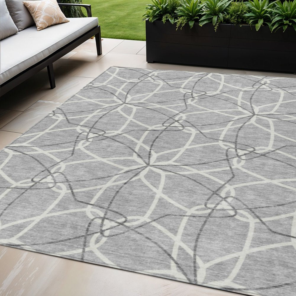 3' X 5' Gray And Ivory Geometric Washable Indoor Outdoor Area Rug