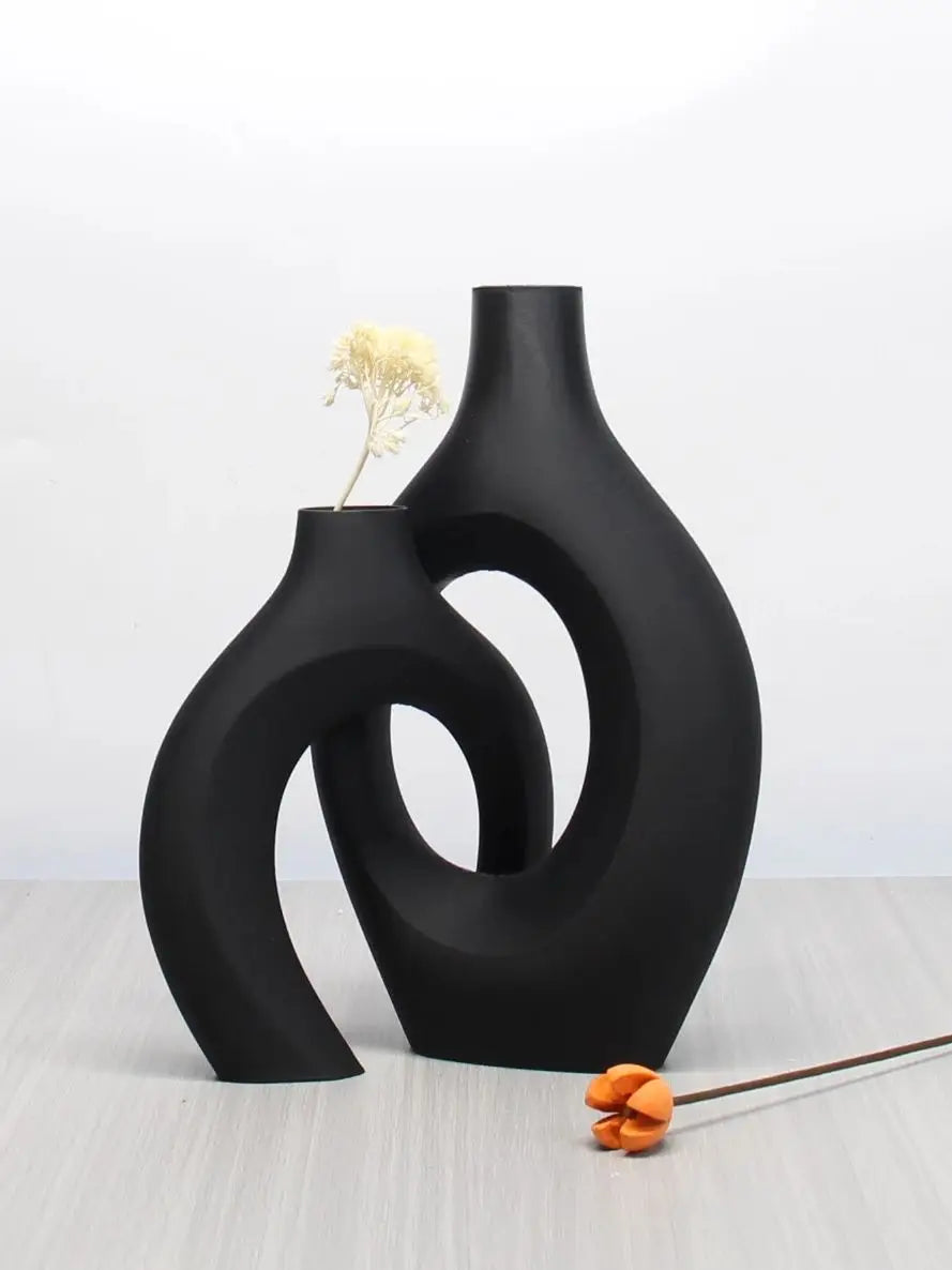 "Bohemian-style art vase