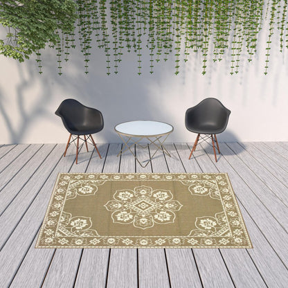 2' X 4' Gray and Ivory Oriental Stain Resistant Indoor Outdoor Area Rug