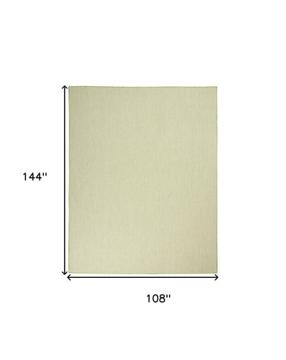 9' X 12' Green And Ivory Indoor Outdoor Area Rug