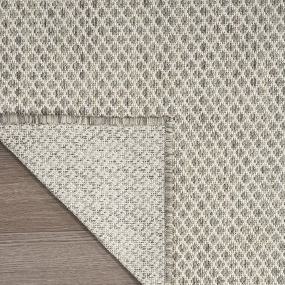 5' X 7' Ivory Geometric Power Loom Area Rug