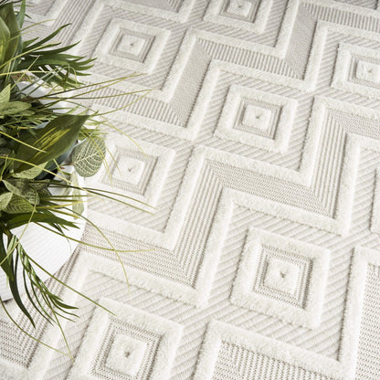 9' X 12' Ivory And White Indoor Outdoor Area Rug