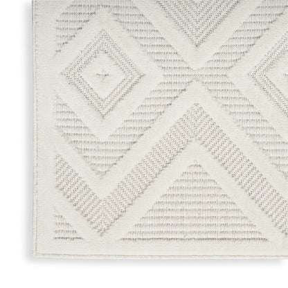 8' X 10' Cream Indoor Outdoor Area Rug