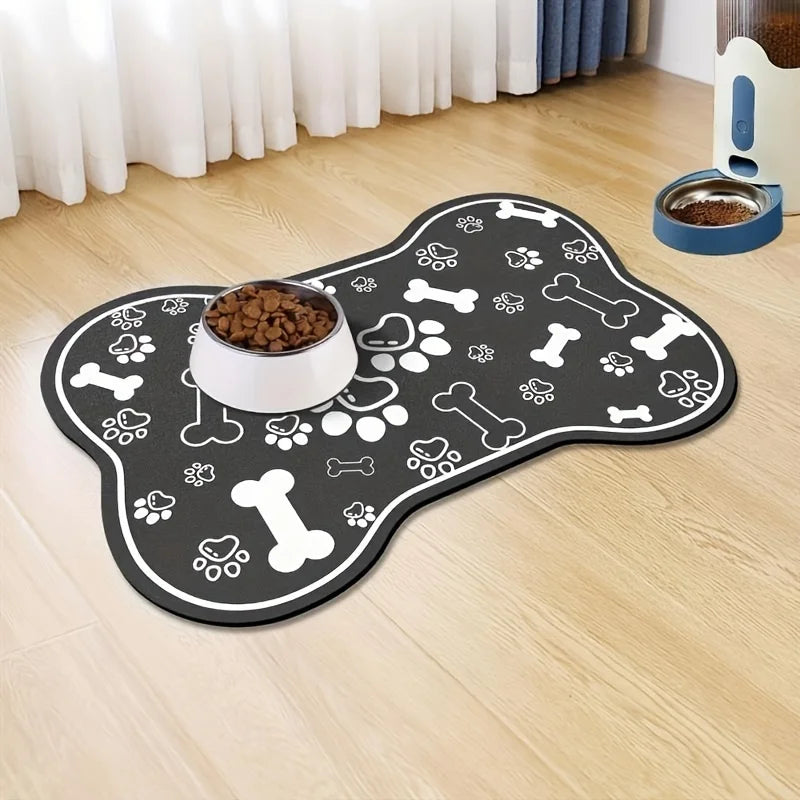 Non-slip pet feeding mat: scratch-resistant, quick-drying, and easy to clean for dogs & cats