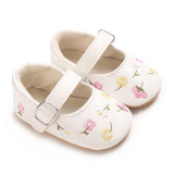 New Baby Shoes Embroidered Girl Baby Shoes Mary Jane Flat Shoes Princess Shoes Non slip Rubber Soles 0-18M Newborn