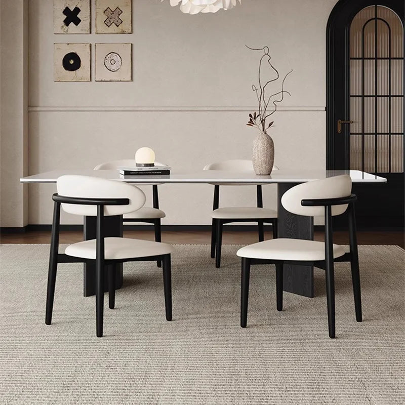 Mobile Nordic extending dining table—ideal for restaurants and living rooms, combining style and functionality."