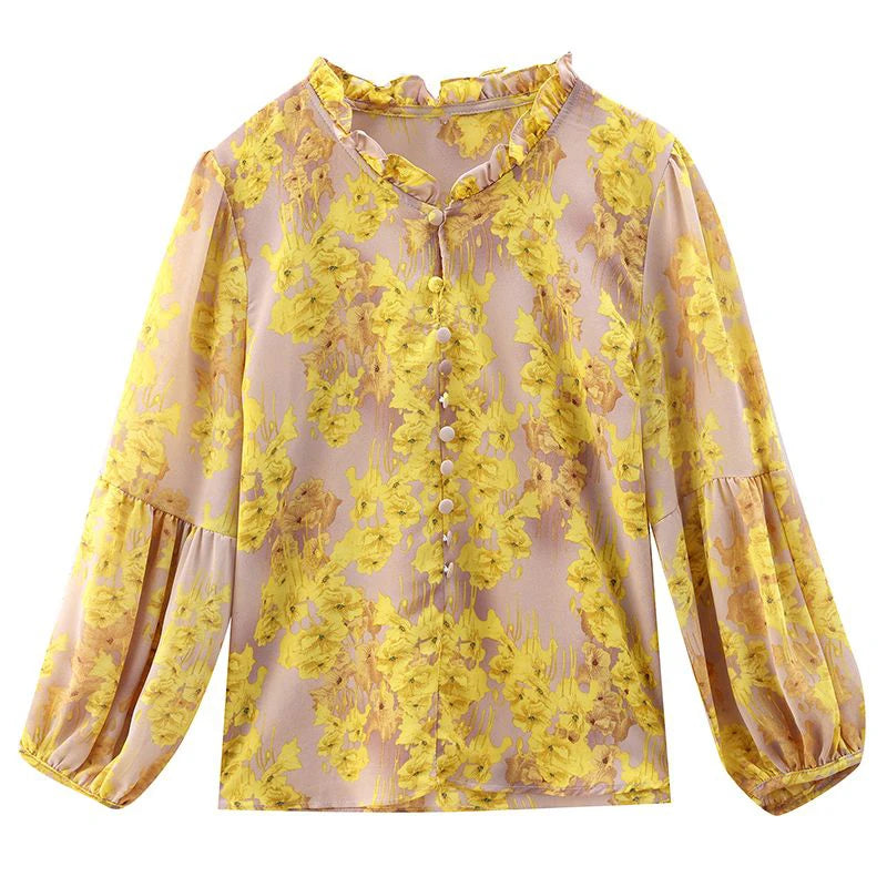 Elegant floral O-neck top with three-quarter sleeves—vintage-inspired, stylish, and perfect for summer.