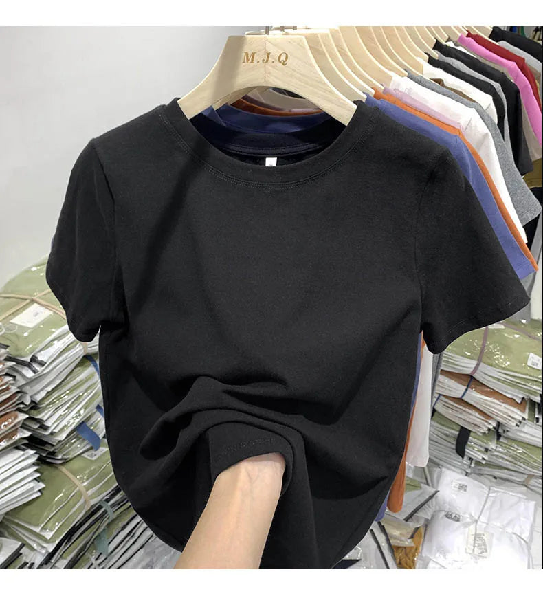 White cotton Y2K-style T-shirt for women—short sleeves, comfy fit, and perfect for spring
