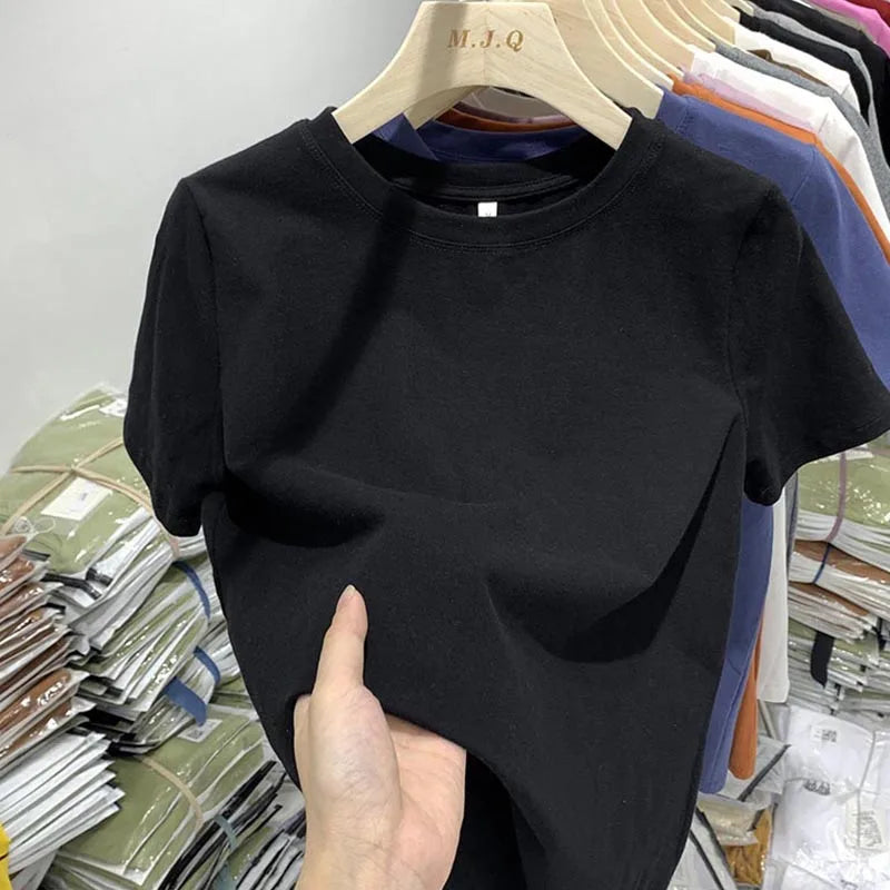 White cotton Y2K-style T-shirt for women—short sleeves, comfy fit, and perfect for spring