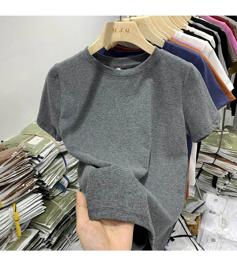 White cotton Y2K-style T-shirt for women—short sleeves, comfy fit, and perfect for spring