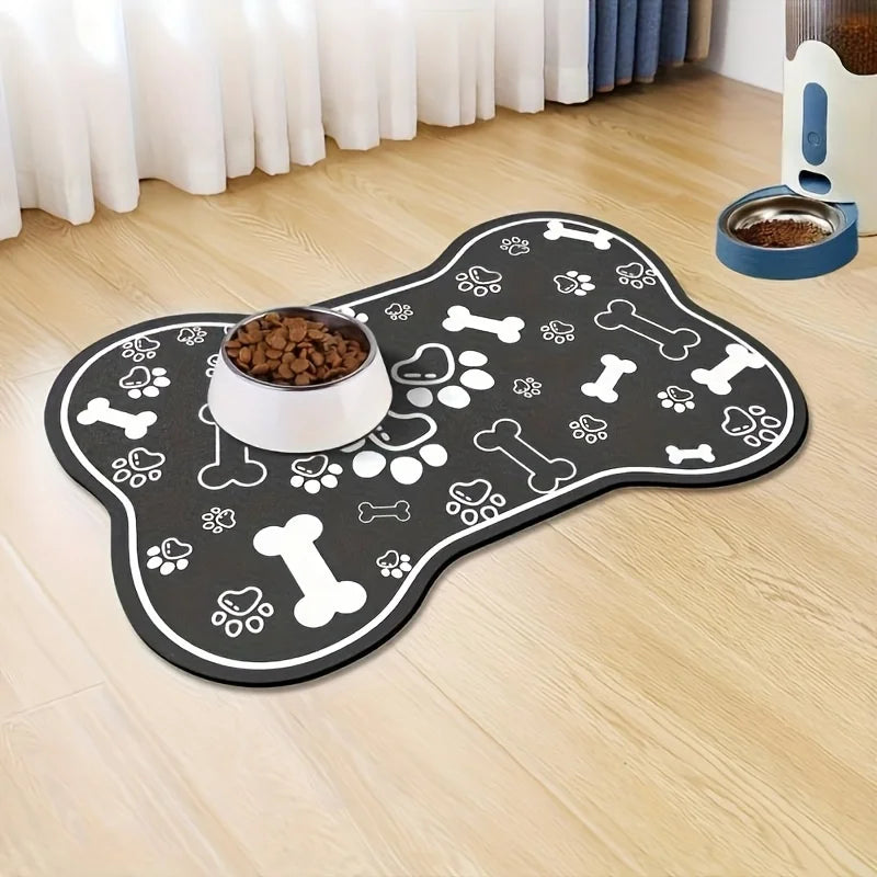 Non-slip pet feeding mat: scratch-resistant, quick-drying, and easy to clean for dogs & cats