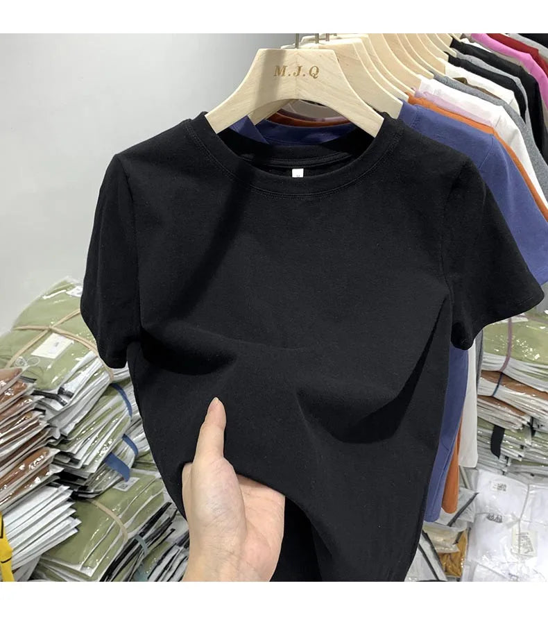 White cotton Y2K-style T-shirt for women—short sleeves, comfy fit, and perfect for spring