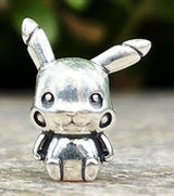 Cute 925 sterling silver cat pendant bead—fits original charm bracelets. Perfect for women and men.