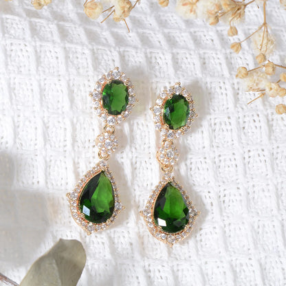 "Elegant zircon jewelry set with necklace and water drop earrings—perfect for brides and special occasions."