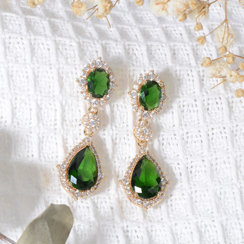 "Elegant zircon jewelry set with necklace and water drop earrings—perfect for brides and special occasions."