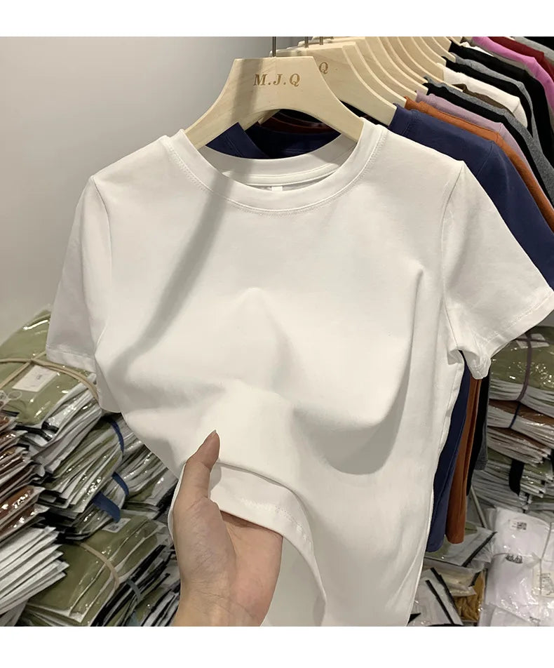 White cotton Y2K-style T-shirt for women—short sleeves, comfy fit, and perfect for spring