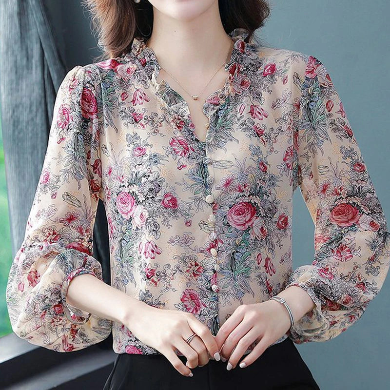 Elegant floral O-neck top with three-quarter sleeves—vintage-inspired, stylish, and perfect for summer.