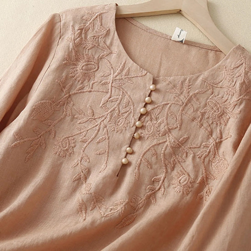 2025 vintage embroidered jacquard top—long-sleeve, loose-fit cotton-linen blend for effortless elegance.