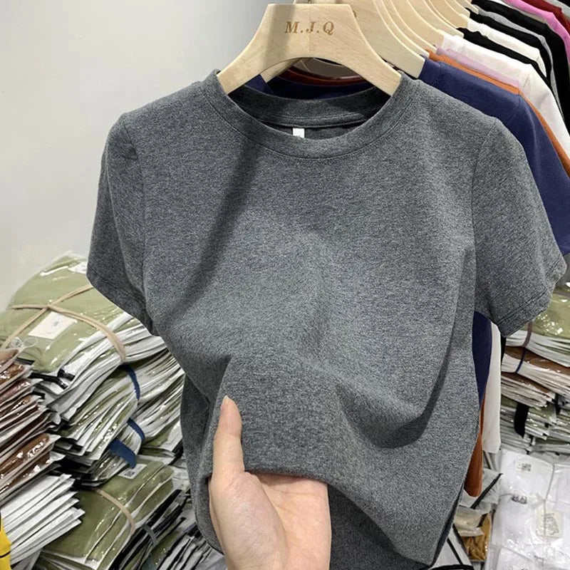White cotton Y2K-style T-shirt for women—short sleeves, comfy fit, and perfect for spring